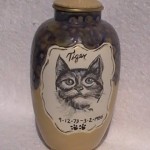 cremation-urn-pet-urn-cat-urn-dog-urn-portrait